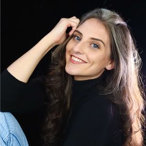 Meet your Posher, Áine